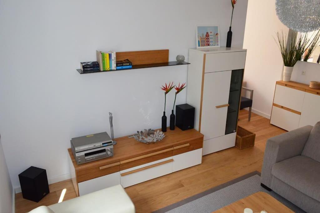 Hello Apartments Modena Sw Ducha Gdansk Ngoại thất bức ảnh